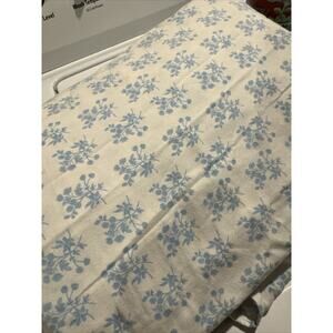 April Cornell Vintage Twin Size Blue Floral Two-Piece Sheet Set